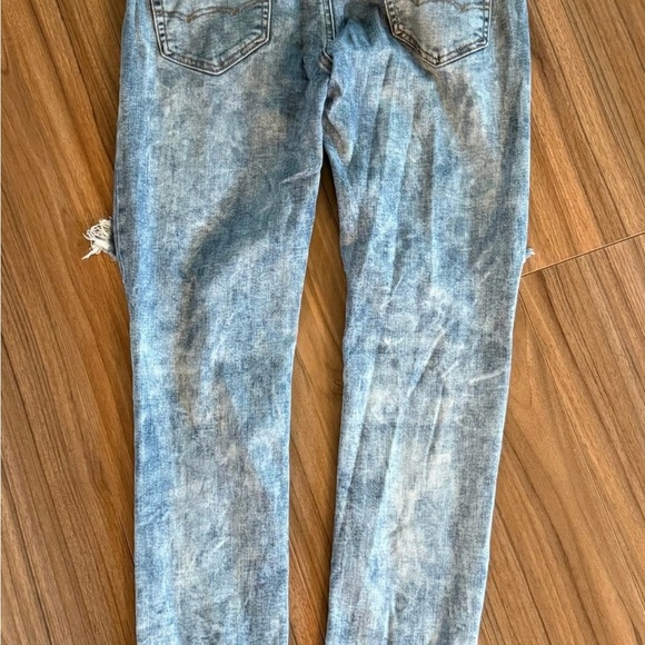 American Eagle Outfitters Light Blue Jeans - Picture 2 of 4